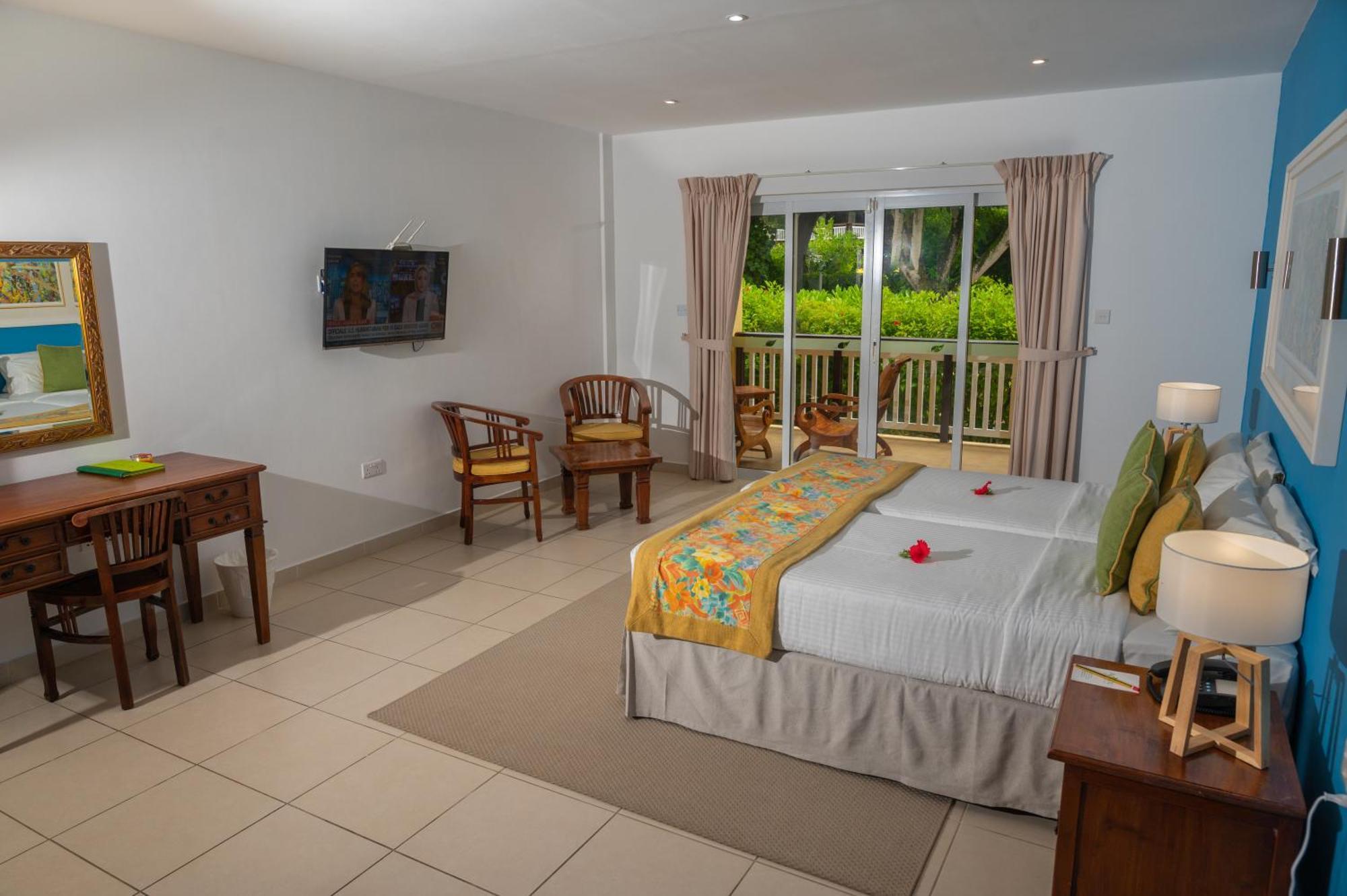 Acajou Anse Volbert Village (Praslin)