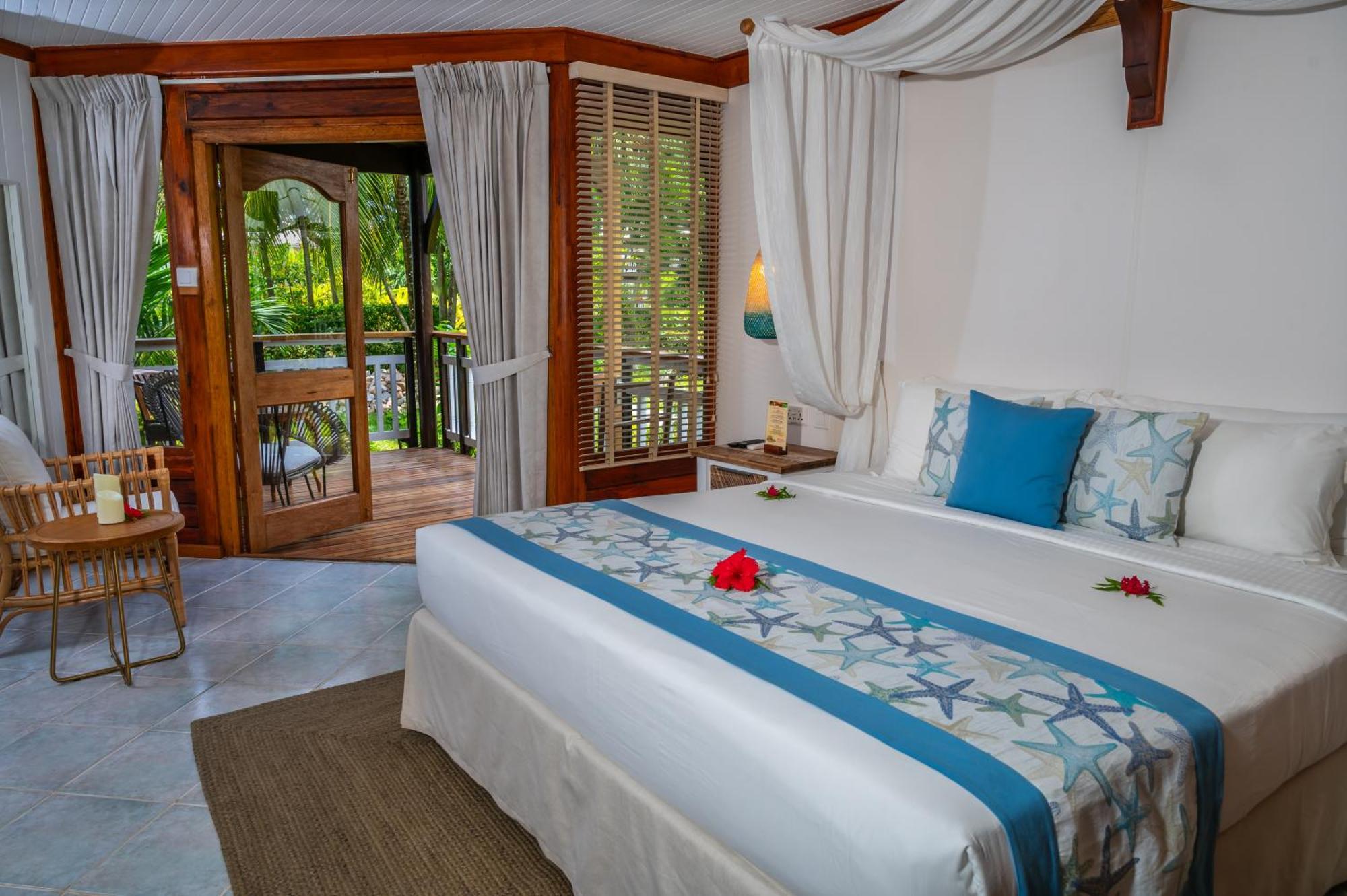 Acajou Anse Volbert Village (Praslin)
